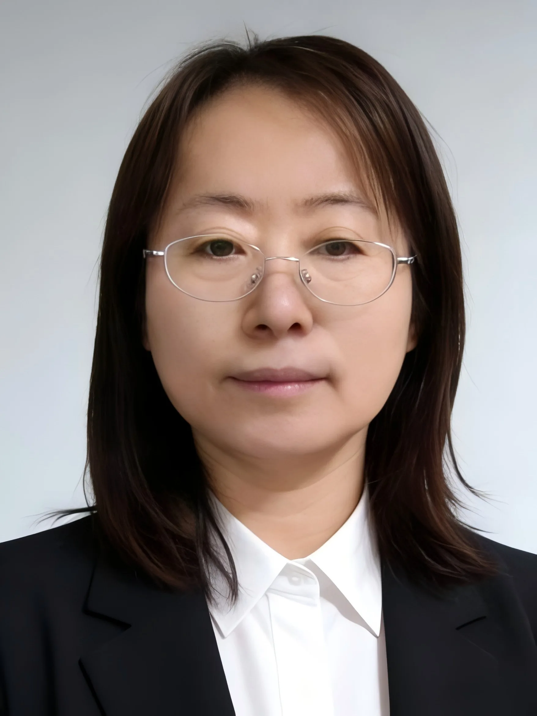 于爱霞